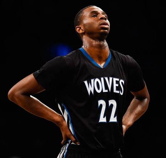 东体：足协曾考虑年初组织国足冬训，届时主教练也一并亮相（东体：足协曾考虑年初举行国足冬训，主教练将同期亮相）