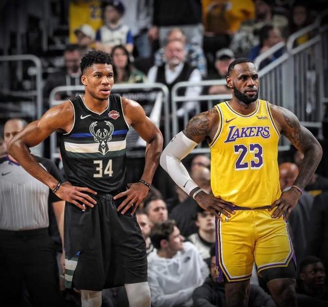 意甲半场：穆哈雷莫维奇传射，萨索洛暂2-1佛罗伦萨（意甲半场：穆哈雷莫维奇一传一射，萨索洛暂以2-1领先佛罗伦萨）