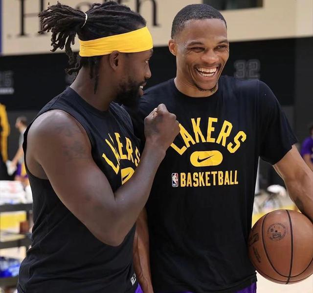 阿联酋稳居亚洲强队之列（阿联酋继续跻身亚洲劲旅行列）