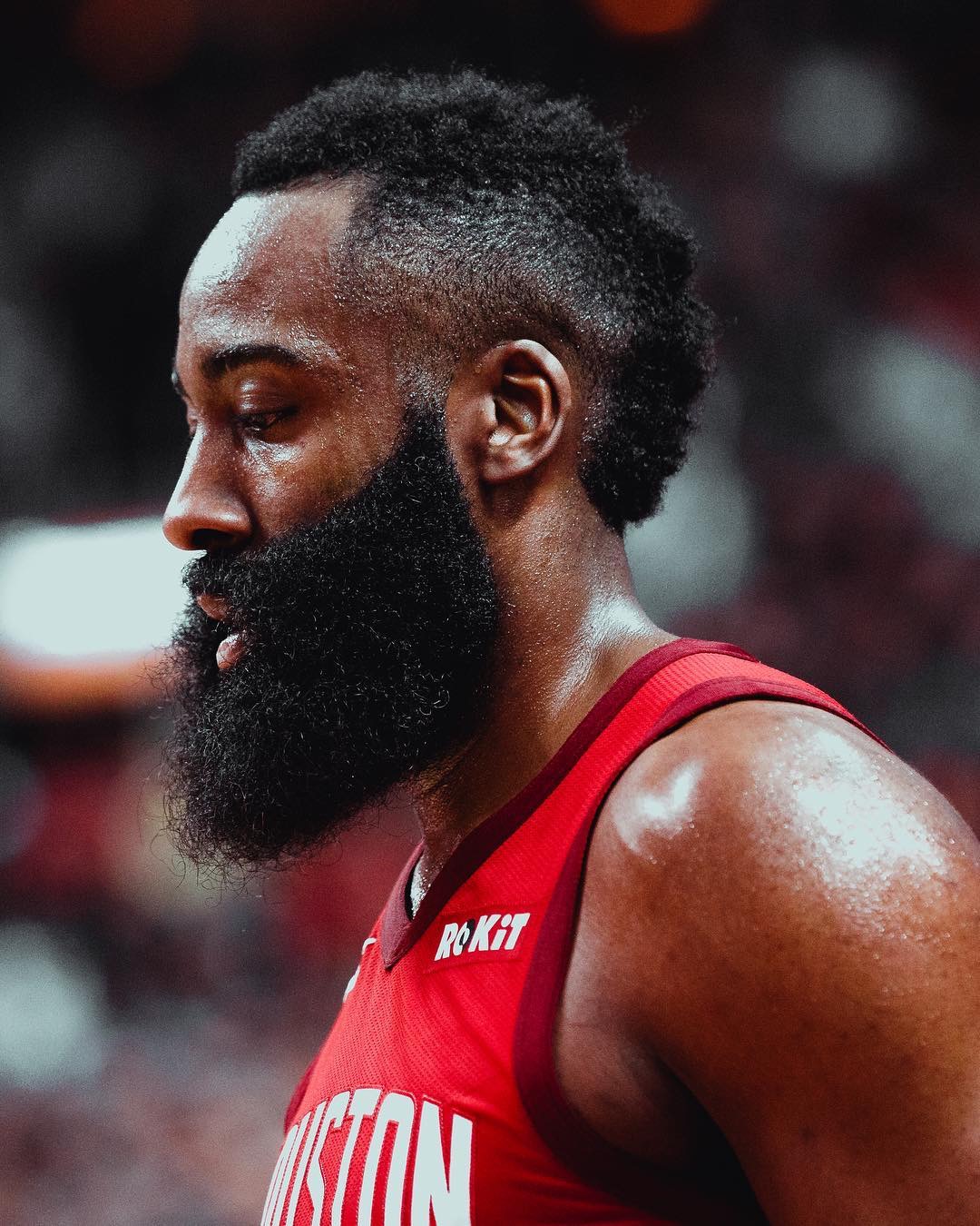 无缘世界杯最贵11人：KK领衔，索博、奥斯梅恩、姆伯莫在列（错过世界杯的身价最高11人：KK压阵，索博、奥斯梅恩、姆伯莫入选）