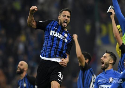 穆斯卡特：我们尽全力备战明天的比赛；对球队成绩感到自豪（穆斯卡特：全力以赴备战明日之战，对球队成绩倍感自豪）