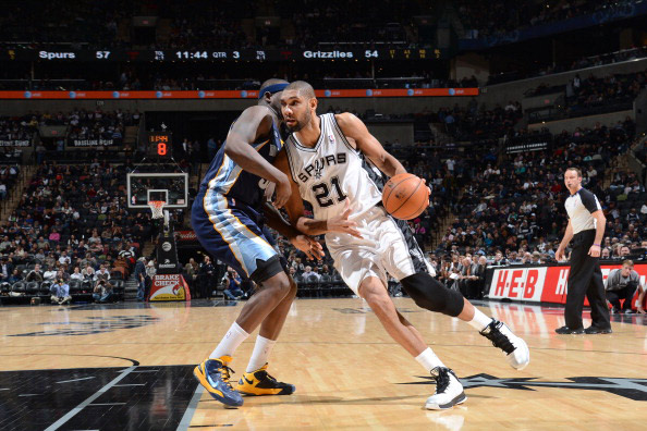 布恩迪亚本赛季英超替补登场打入3球，多于任何其他球员（布恩迪亚英超本季替补进3球，替补进球最多）