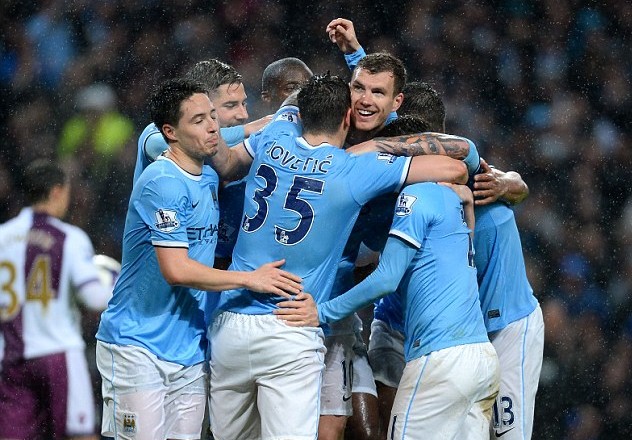 吉尔摩社媒晒照：手术成功，康复之路开始（吉尔摩社媒晒术后照：手术顺利，开启康复之旅）