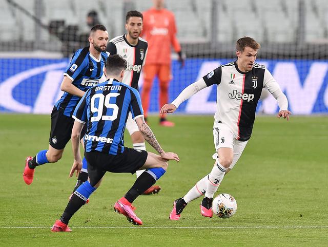 四川高校“人进球没进”当事人：校队教练，身体状态跟不上了（四川高校“人进球没进”当事人回应：校队教练称体能下降，已难跟上节奏）