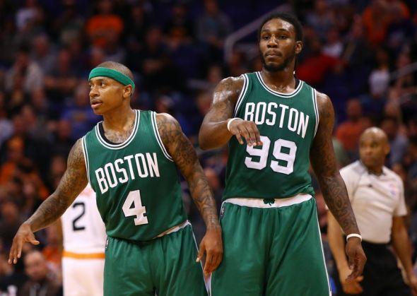 海港夺冠真相曝光！穆斯卡特硬刚挖角+3大对手集体送人头（海港称王内幕揭晓！穆斯卡特强硬回击挖角，三大对手集体失误送礼）