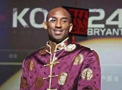 法拉利65亿超湖人勇士！揭秘F1车队比NBA豪门更值钱的真相（法拉利估值65亿，力压湖人与勇士：F1车队为何更值钱？）